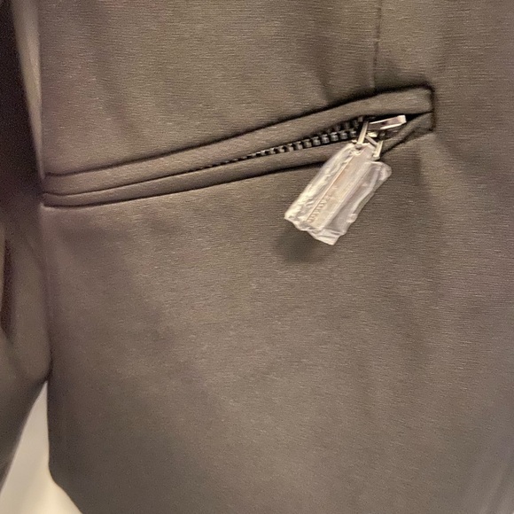 Tahari Blazer NWT - Picture 2 of 10